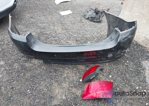 2012 BMW 528I xDrive из США, поврежденный, VIN WBAXH5C53CDW10500